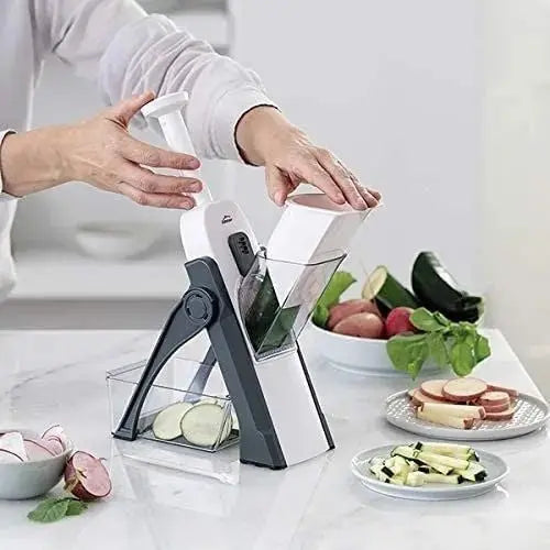 4-in-1 Multifunctional Vegetable Slicer